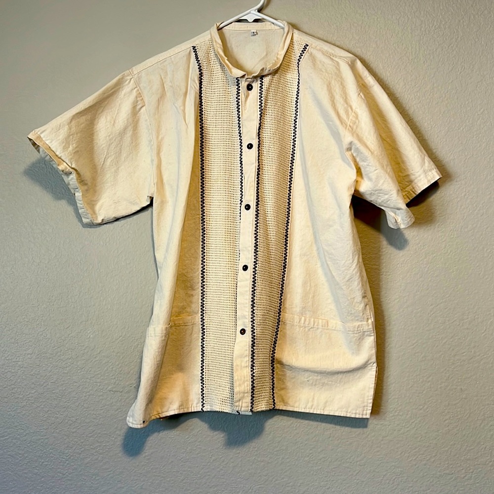 Hand Stitched Cream Shirt: with 2 pockets : no tags Large